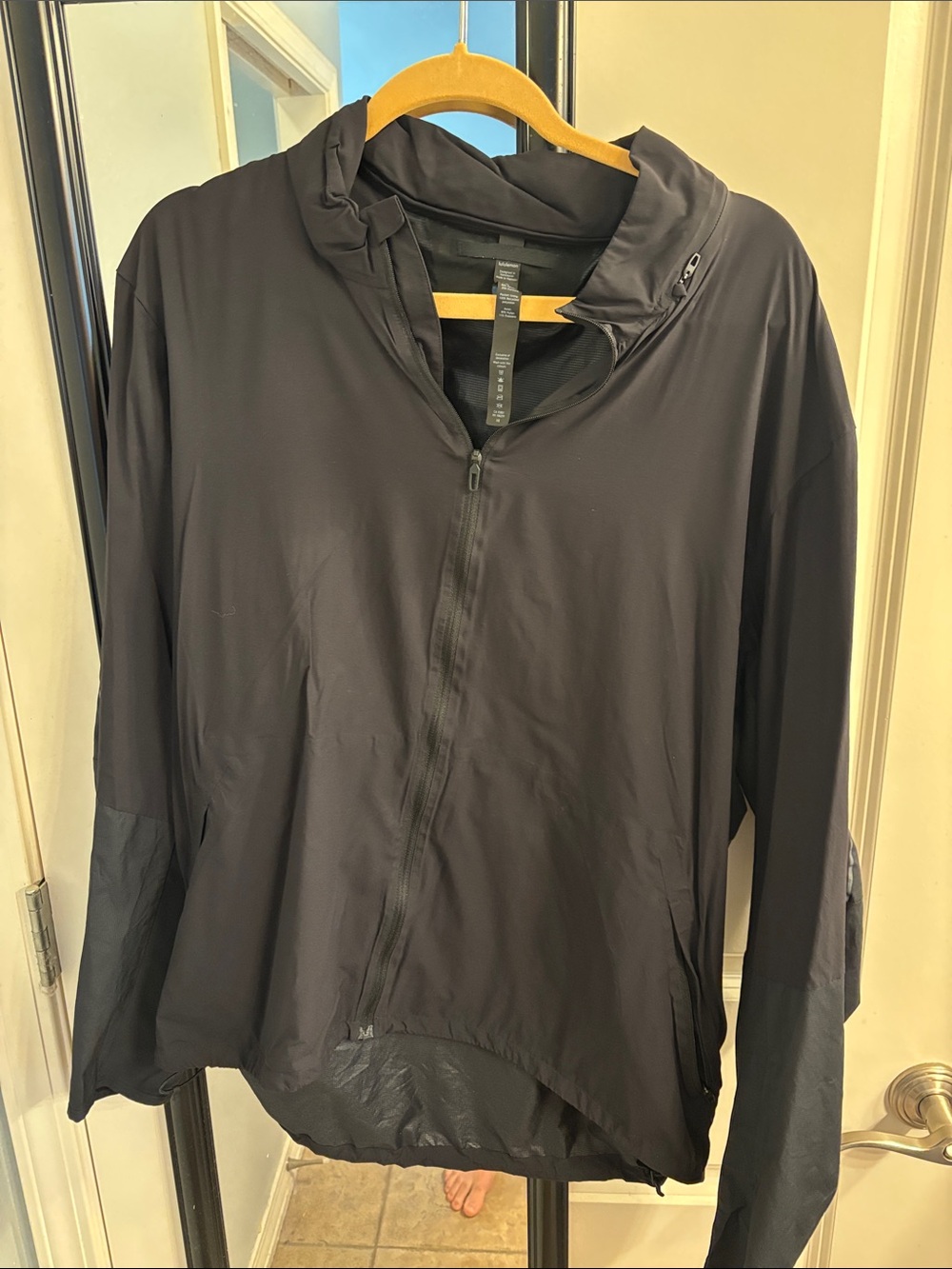 lululemon athletica Black Lightweight Hooded Jacket